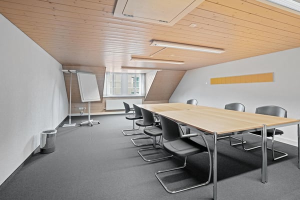 Büro-/Praxisflächen 3