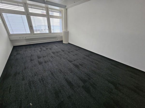 Gewerberäumlichkeiten 6