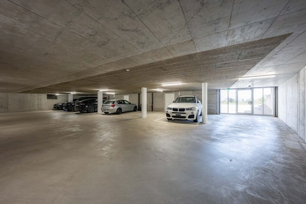 Tiefgaragenparkplatz 2