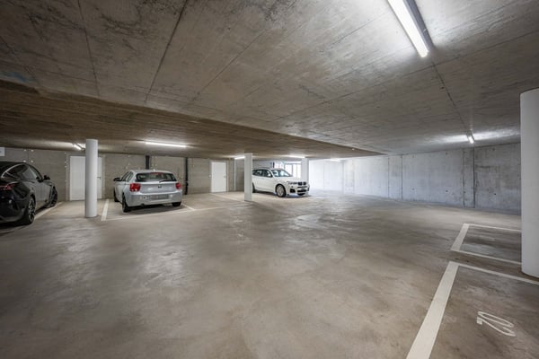 Tiefgaragenparkplatz 3