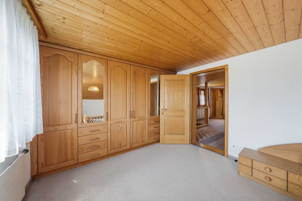 5.0-Zimmer-Einfamilienhaus 6