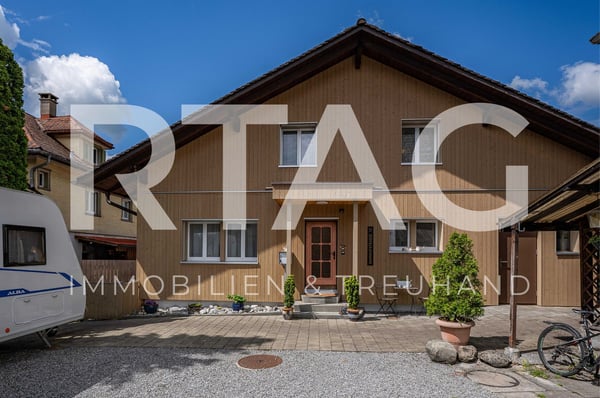 Einfamilienhaus 1