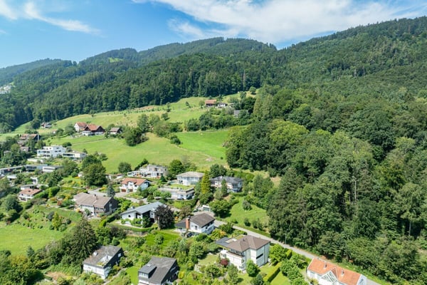 Baulandgrundstück mit attraktiver Aussicht 5