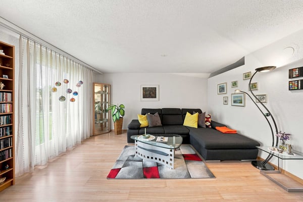 Vierfamilienhaus mit Baulandreserve 5