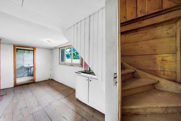 Einfamilienhaus mit Scheune 6