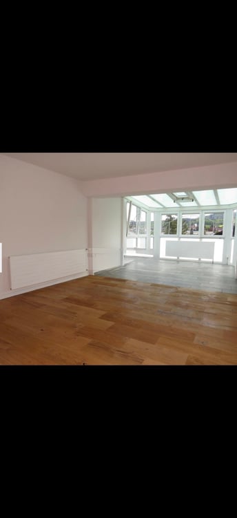 1.5 Zimmer Wohnung an sonniger Lage 1