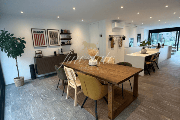 Modernes 1.5-Zimmer-Reihen-Eckhaus an sonniger Top-Lage in Biasca 4