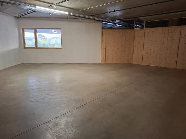 Box & stockage, entrepôt à Meyrin ZYMESA - Idéal pour artisant, loyer progressif 3