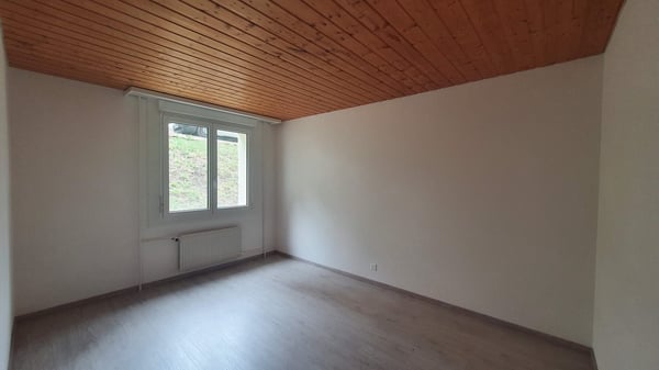 Charmant appartement de 3.5 pièces avec balcon au Locle 5