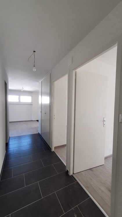 Magnifique appartement 1.5 pièces avec balcon et belle vue au Locle - 1er loyer net offert 4