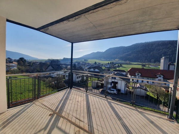 Charmant appartement de 1 pièces avec balcon et belle vue à Tavannes 6