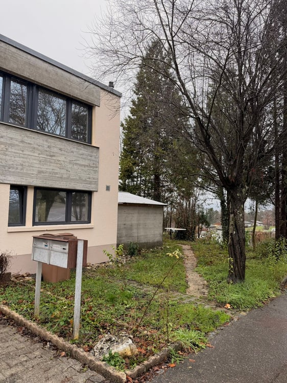 Villa moderne de 1.5 pièces avec garage et terrasses à Delémont 17