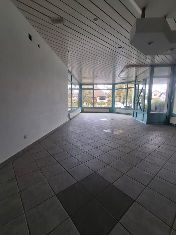 Bureau / Local commercial à vendre – Haute-Sorne, 2854 3