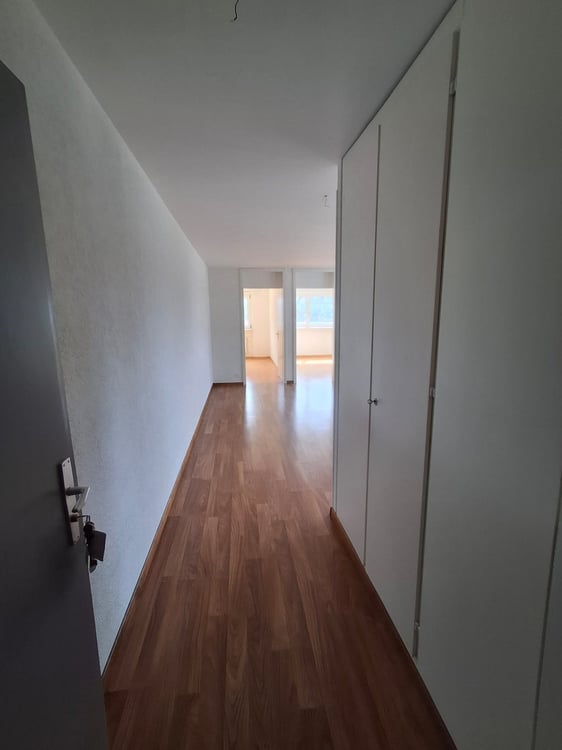 Appartement lumineux de 2.5 pièces à La Chaux-de-Fonds 5