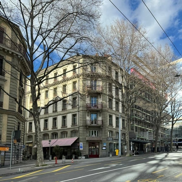 Charmant appartement rénové de 5 pièces au cœur de Lausanne 1