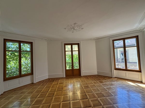 Charmant appartement rénové de 5 pièces au cœur de Lausanne 3