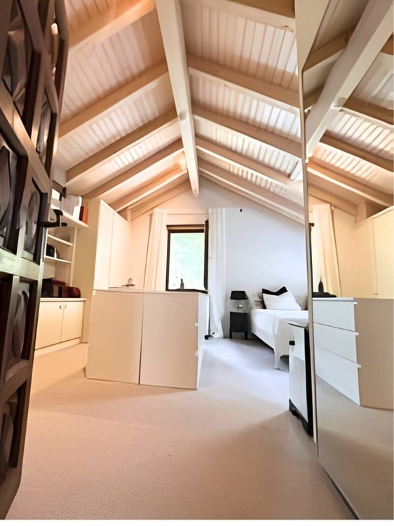 Stunning 2-Room Villa with stunning views near Zurich 7