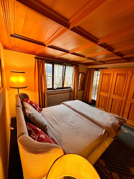 Charmantes 1-Zimmer-Chalet in ruhiger Lage von Klosters-Serneus 9