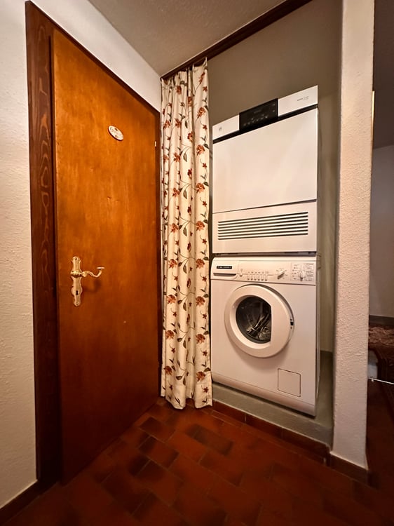 Charmantes 1-Zimmer-Chalet in ruhiger Lage von Klosters-Serneus 22