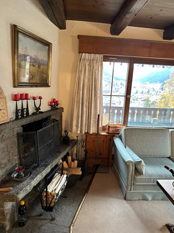 Charmantes 1-Zimmer-Chalet in ruhiger Lage von Klosters-Serneus 4