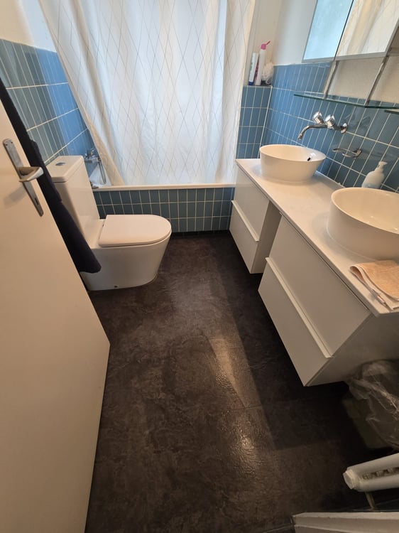 Furnished 1-Room Apartment with Balcony and Beautiful View - Zürich 3