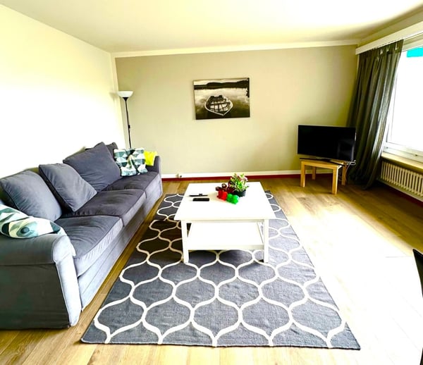 Quiet single room in a shared business apt with a large terrasse and view 13