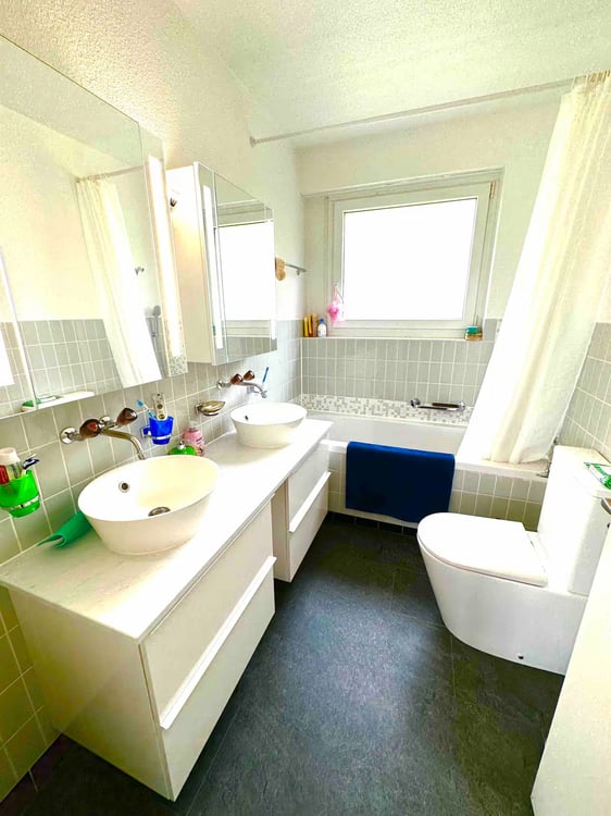 Beautiful double room in a shared business apartment with terrace or garden 8