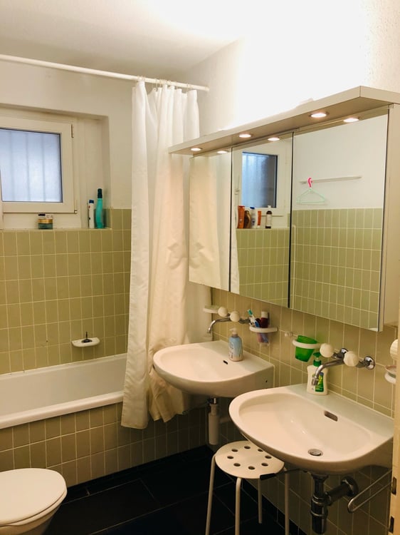 Beautiful double room in a shared business apartment with terrace or garden 9