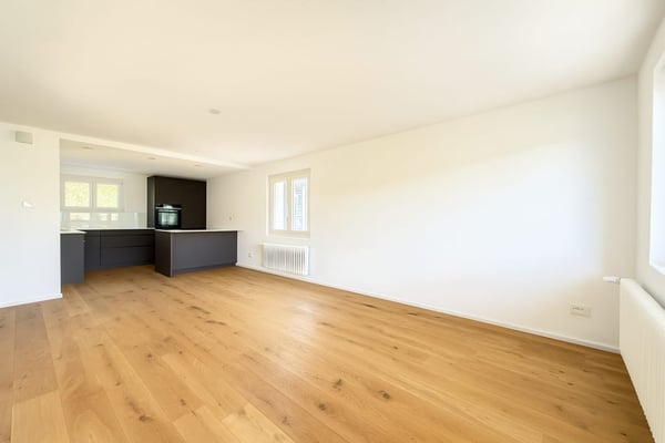 Helle 4.5-Zimmer-Wohnung mit Balkon in Grenchen mieten 2