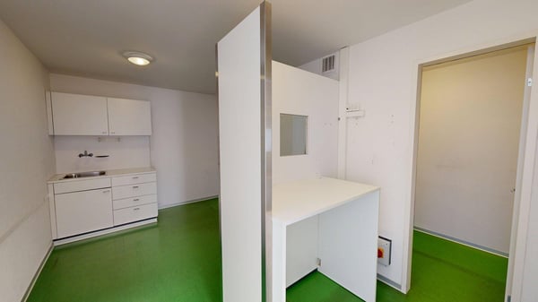 Helle Praxis-/Bürofläche 165 m² mit Parkplätzen in Wünnewil 11