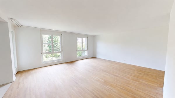 Sanierte 3.5-Zimmerwohnung in Ins Küche und Einbauschränke frei wählbar 2