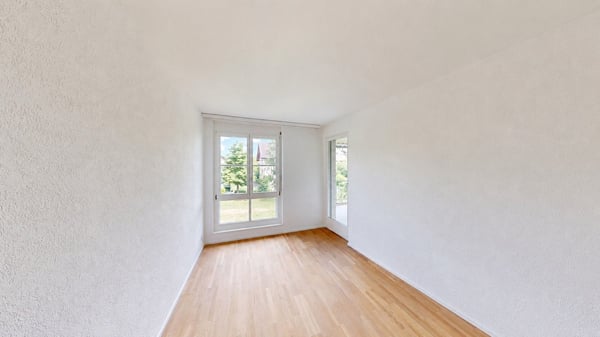 Sanierte 3.5-Zimmerwohnung in Ins Küche und Einbauschränke frei wählbar 9