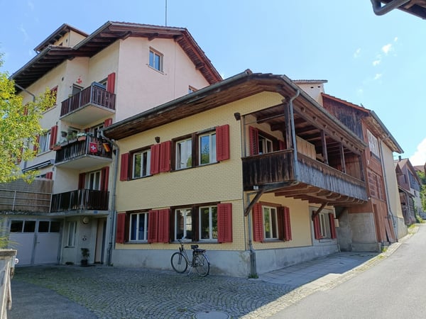 3.5-Zimmer-Wohnung mit zwei Balkonen in Schwarzenburg mieten 8