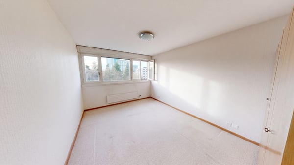 5.5-Zi-Wohnung mit 2 Balkonen, zentral in Bern-Bümpliz 4