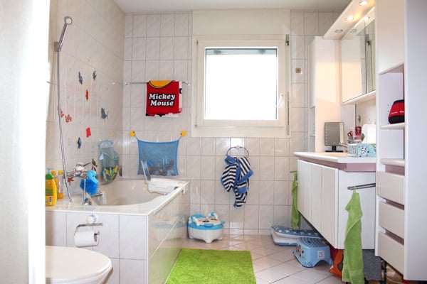 3.5-Zimmer-Gartenwohnung mit Sitzplatz in Uetendorf mieten 9