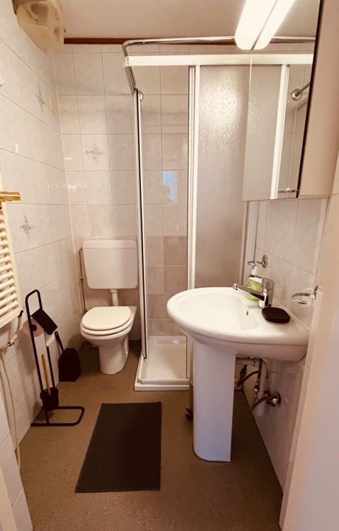 Möblierte 4.5-Zimmer Wohnung im Herzen von Thun 10