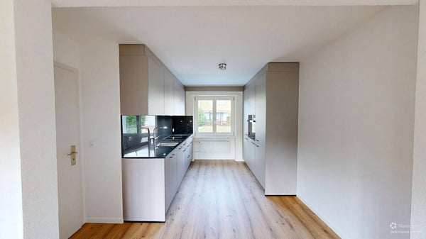 Frisch saniert - 4.5-Zi.-Reihenmittelhaus mit Garten und Terrasse 3