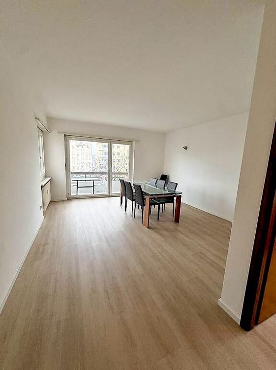 LUGANO â COMFORT MODERNO IN POSIZIONE STRATEGICA 1