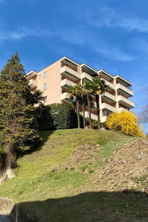 CASLANO, PURA â INVESTIMENTO AL 5% CON VISTA LAGO 1