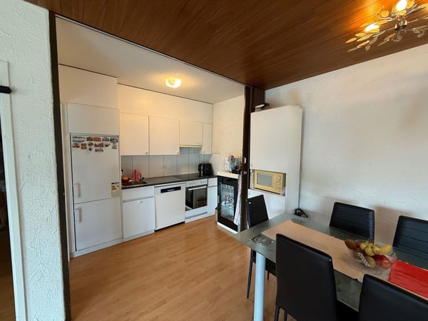 1.5-ZIMMER-WOHNUNG MIT WINTERGARTEN & WELLNESSANGEBOT NUR 20 M VOM VIERWALDSTÄTTERSEE ENTFERNT 6