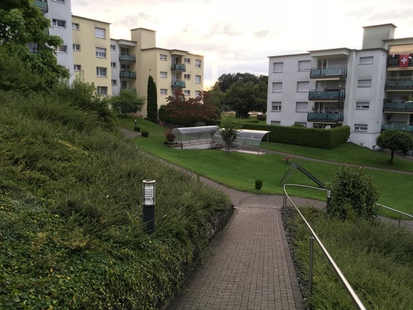 Charmante 1.5-Zimmer-Wohnung mit zwei Balkonen in Ebikon 6