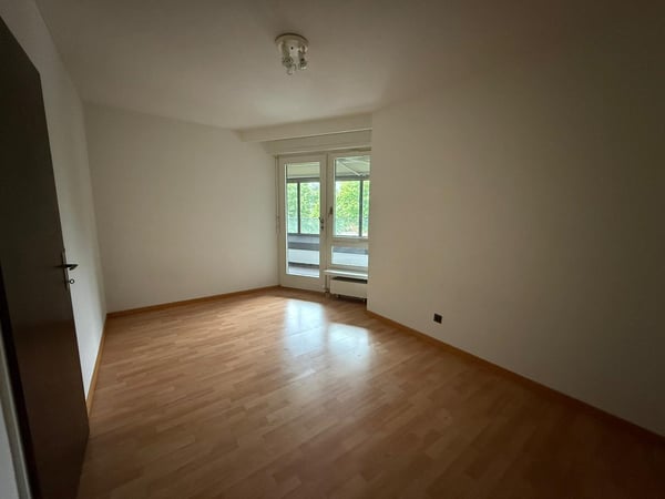 Charmante 3.5-Zimmer-Wohnung in Brunnen – sofort bezugsbereit 8