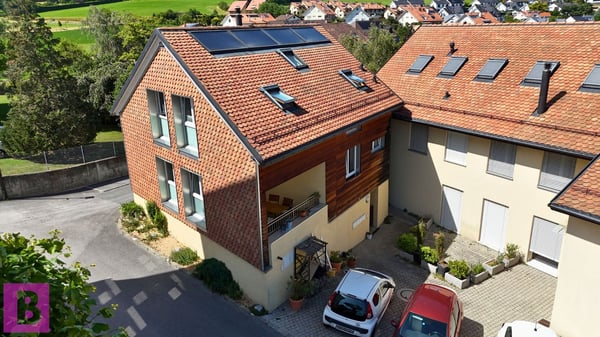 ESPRIT MAISON POUR CE SUPERBE TRIPLEX FAMILIAL DE 4 CHAMBRES À YENS 23