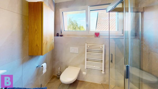 ESPRIT MAISON POUR CE SUPERBE TRIPLEX FAMILIAL DE 4 CHAMBRES À YENS 16