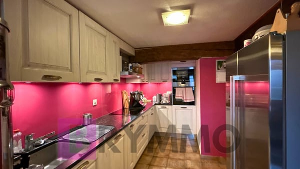 Magnifique ferme équestre rénovée – 3 appartements – Ogens (VD) 11