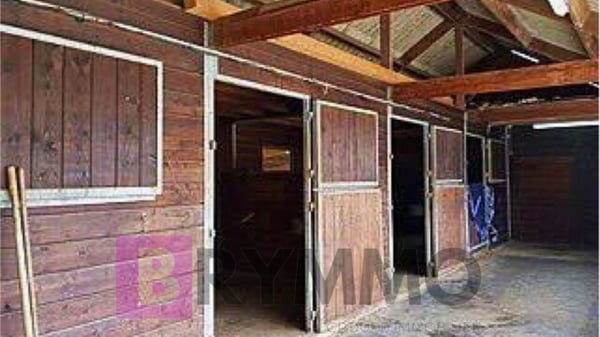 Magnifique ferme équestre rénovée – 3 appartements – Ogens (VD) 23