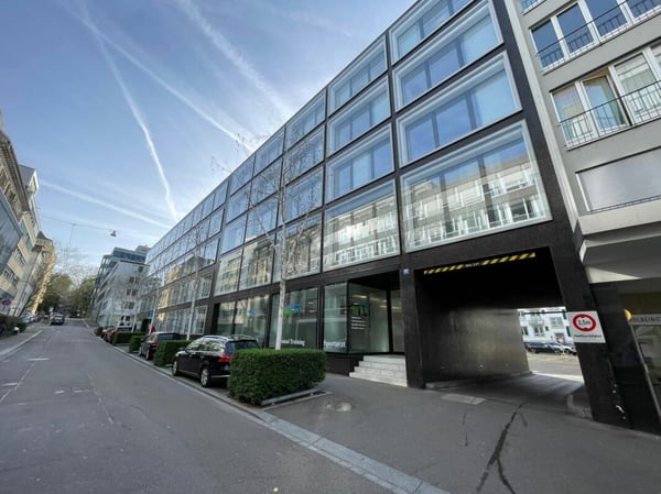 EXKLUSIV: Modernes Büro im vorderen Seefeld 1