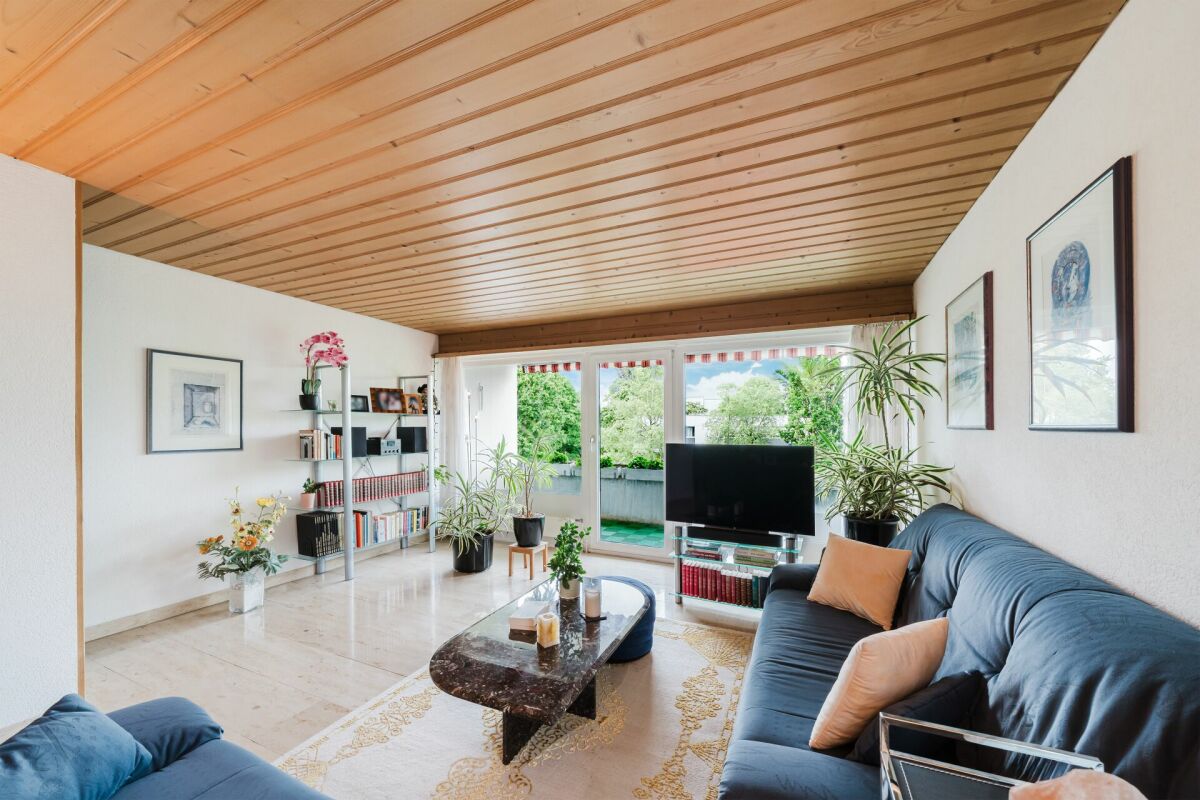 Besonderes Terrassen-Doppeleinfamilienhaus mit Glaspavillon
