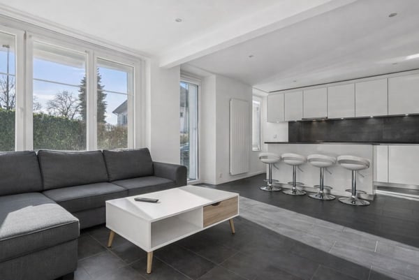 Maison avec trois appartements dans un cadre paisible à Marnand 4