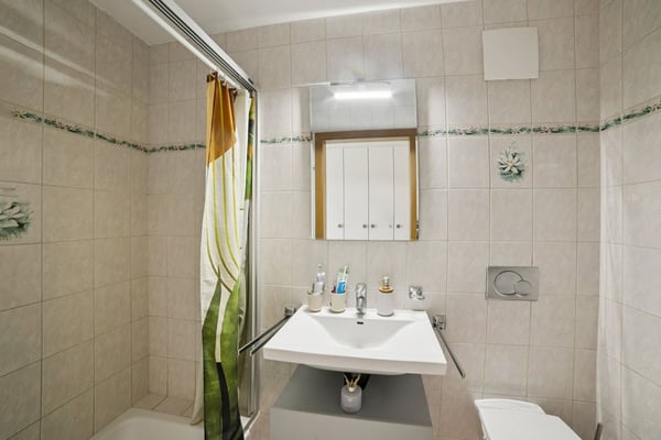 Appartement lumineux de 4.5 pièces avec balcon 7